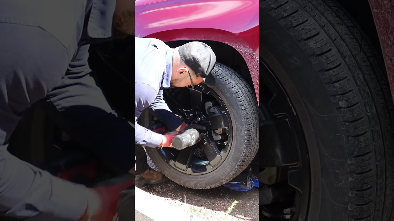 We do it all💪🔧#fyp #chevy #foryou#cars #mobileservice #viral #shorts  #reel #fyp #tpms #sensor